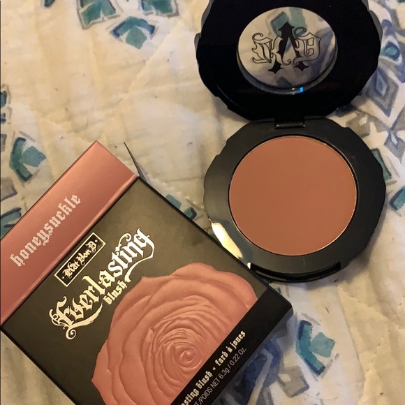 kat von d honeysuckle blush